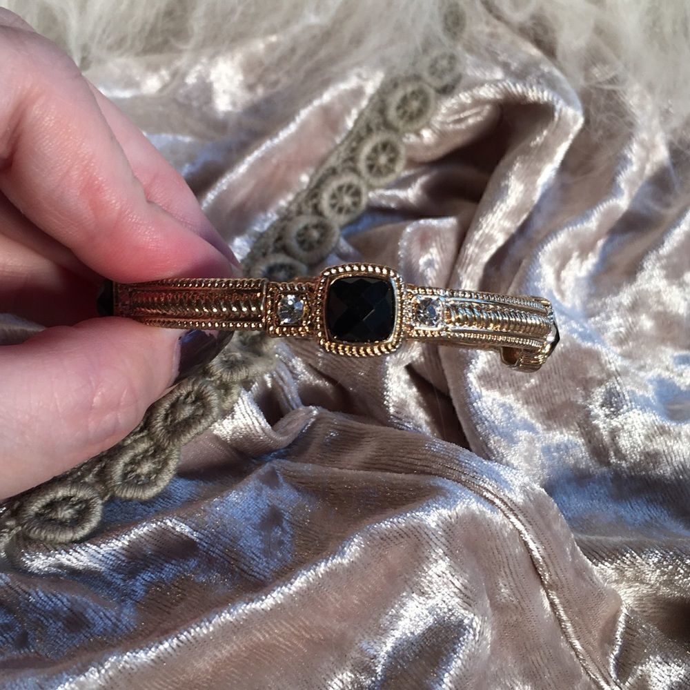 Black n Gold Bracelet!